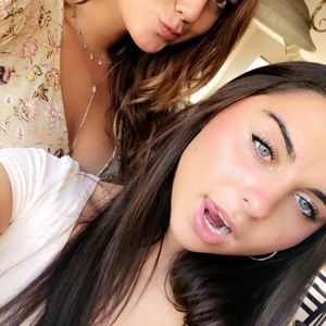 Meet your Posher, Annalee